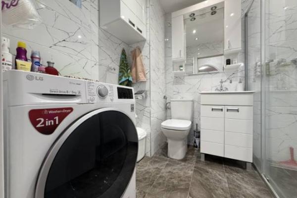 Slika 3 - Vladimira Tomanovića, Dvoiposoban stan na prodaju, 65m2, 225.000€